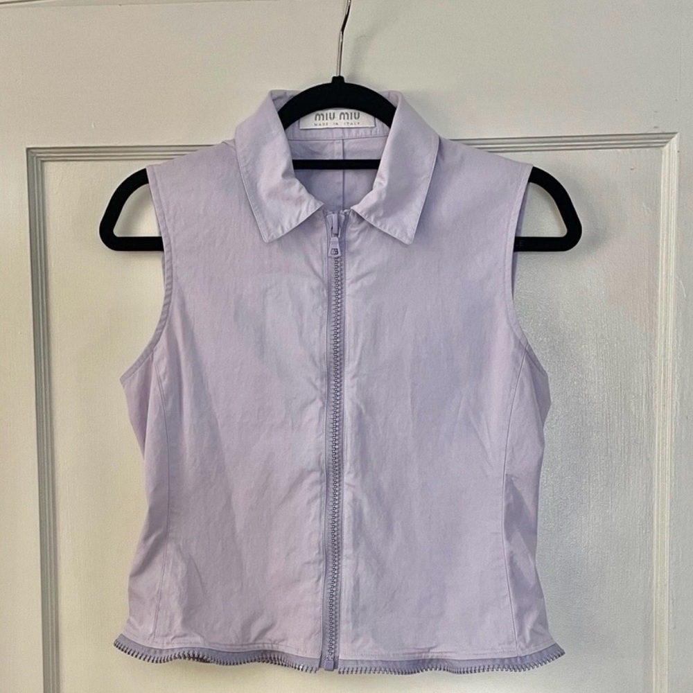 Miu Miu Y2K Lavender Zip-Front Sleeveless Shirt